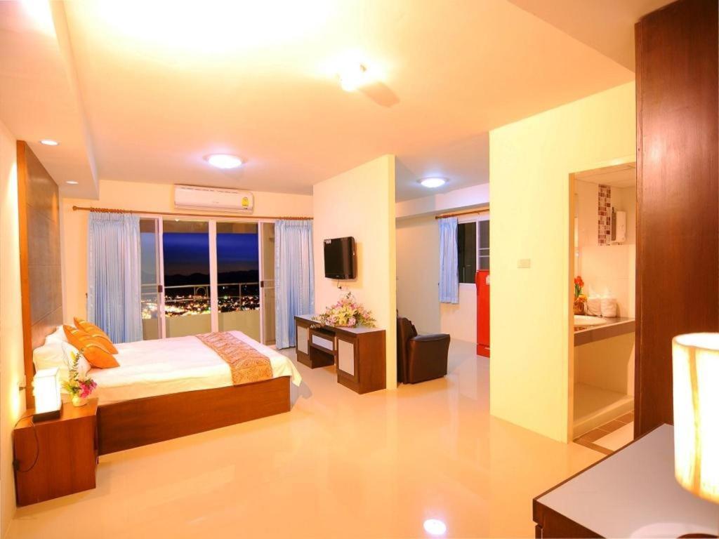 Grand Living Residence Chiang Mai Exterior foto