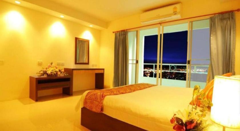 Grand Living Residence Chiang Mai Exterior foto