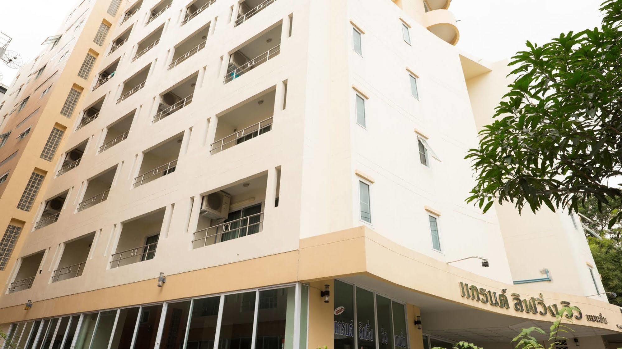 Grand Living Residence Chiang Mai Exterior foto